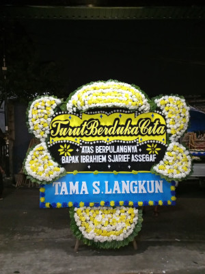 Papan Bunga Duka di Sungai Betung